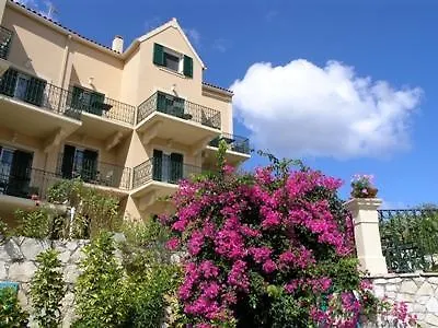 Agnantia Apartment *