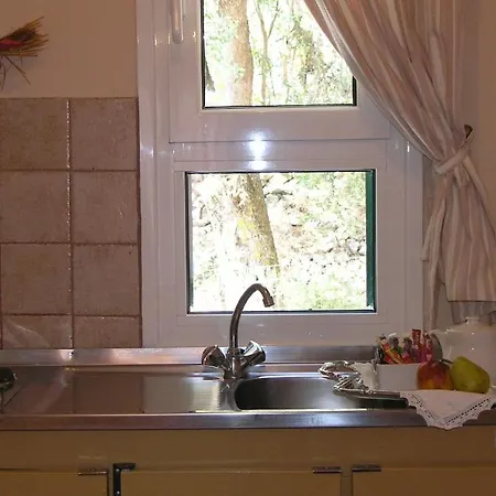 Agnantia Apartment *